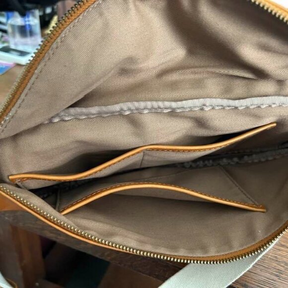 Andar Caramel Leather Crossbody Bag - Picture 4 of 6